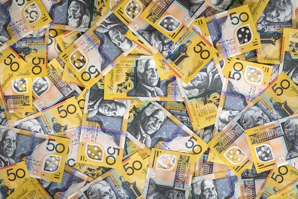 $50 Australian Dollar notes from Maximum Tax Refunds Albury Wodonga accountants